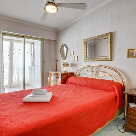 3 Pieces A Deux Pas Des Plages De Juan-les-pins Appartement